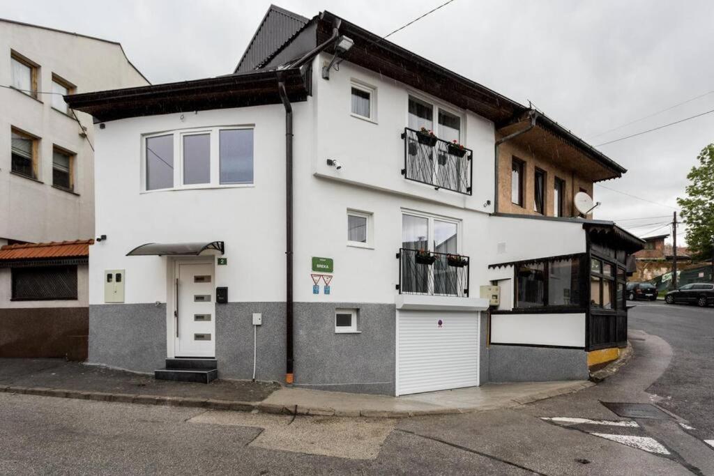 Royal Grey Apartment Сараєво Екстер'єр фото